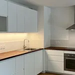 Rent 3 bedroom apartment of 78 m² in Marseille