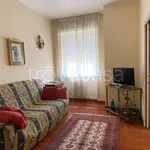 Rent 2 bedroom apartment of 70 m² in Milano