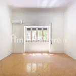 Rent 5 bedroom apartment of 160 m² in Palermo