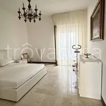 Rent 1 bedroom apartment of 150 m² in Taranto