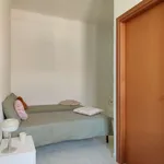 Rent 1 bedroom apartment in milan