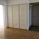 Rent 3 bedroom apartment in Chaux-de-Fonds