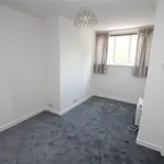 Rent 3 bedroom apartment in Paisley