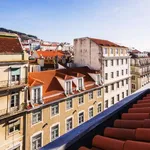 Rent 1 bedroom apartment of 65 m² in lisbon