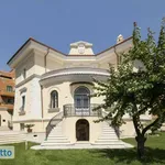 Rent 6 bedroom house of 500 m² in Rome