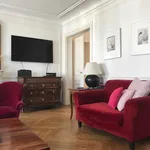 Appartement de 120 m² avec 5 chambre(s) en location à Paris