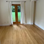 Rent 1 bedroom apartment of 67 m² in Westchester