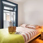 Rent a room in lisbon