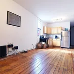 Rent 4 bedroom apartment in Williamsburg