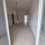 Rent 5 bedroom apartment of 180 m² in Pozzuoli