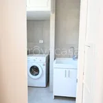 Rent 1 bedroom apartment of 60 m² in Napoli