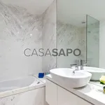 Rent 4 bedroom house of 268 m² in Santo Tirso