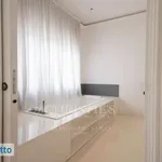 Rent 2 bedroom apartment of 75 m² in Milan