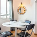 Rent 1 bedroom apartment of 40 m² in Paris