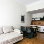 Rent 2 bedroom apartment of 90 m² in milan