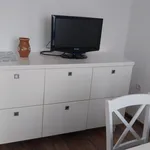 Najam 2 spavaće sobe stan od 65 m² u Murter