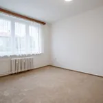 Pronajměte si 3 ložnic/e byt o rozloze 67 m² v netvorice