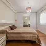 Rent a room of 90 m² in valencia