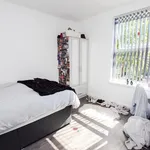 Rent 4 bedroom flat in Birmingham