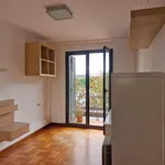 Alquilo 5 dormitorio apartamento de 180 m² en Pamplona