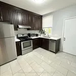 Rent 3 bedroom apartment in Toronto (Niagara)