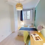 Louez une chambre de 156 m² à Paris