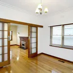 Rent 4 bedroom house in Yarraville