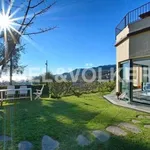 Rent 8 bedroom apartment of 240 m² in Rapallo