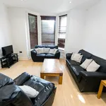 Rent 6 bedroom house in Leeds