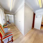 Miete 6 Schlafzimmer wohnung von 235 m² in Basel