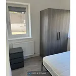 Rent 4 bedroom flat in Scotland