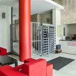 Rent 1 bedroom apartment in Johannesburg