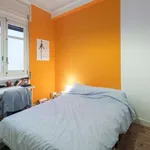 Rent a room of 150 m² in madrid