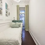 Rent a room in lisbon