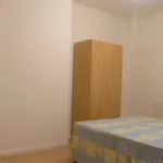 Rent 2 bedroom flat in Ilford