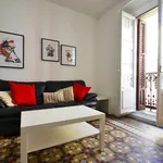 Rent a room of 250 m² in Madrid