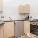 Rent 2 bedroom apartment in Edinburgh