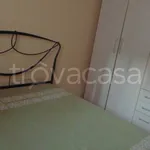 Rent 5 bedroom apartment of 80 m² in Adria