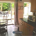 Rent 1 bedroom apartment in Yorkshire And The Humber