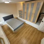 Rent 1 bedroom flat in Leeds