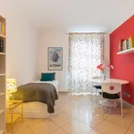 Rent 2 bedroom apartment in Turin