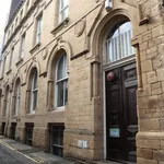 Rent 2 bedroom flat in Yorkshire And The Humber