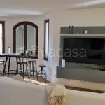 Rent 5 bedroom house of 380 m² in Basiglio