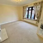 Rent 4 bedroom flat in St Albans