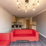 Rent 4 bedroom apartment in East Midlands