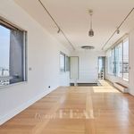 Rent 10 bedroom apartment of 329 m² in Paris