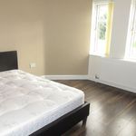 Rent 6 bedroom house in West Midlands