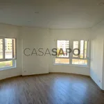 Alugar 1 quarto apartamento de 65 m² em Loures