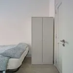 Rent a room in lisbon