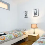 Rent 3 bedroom apartment of 90 m² in lisbon